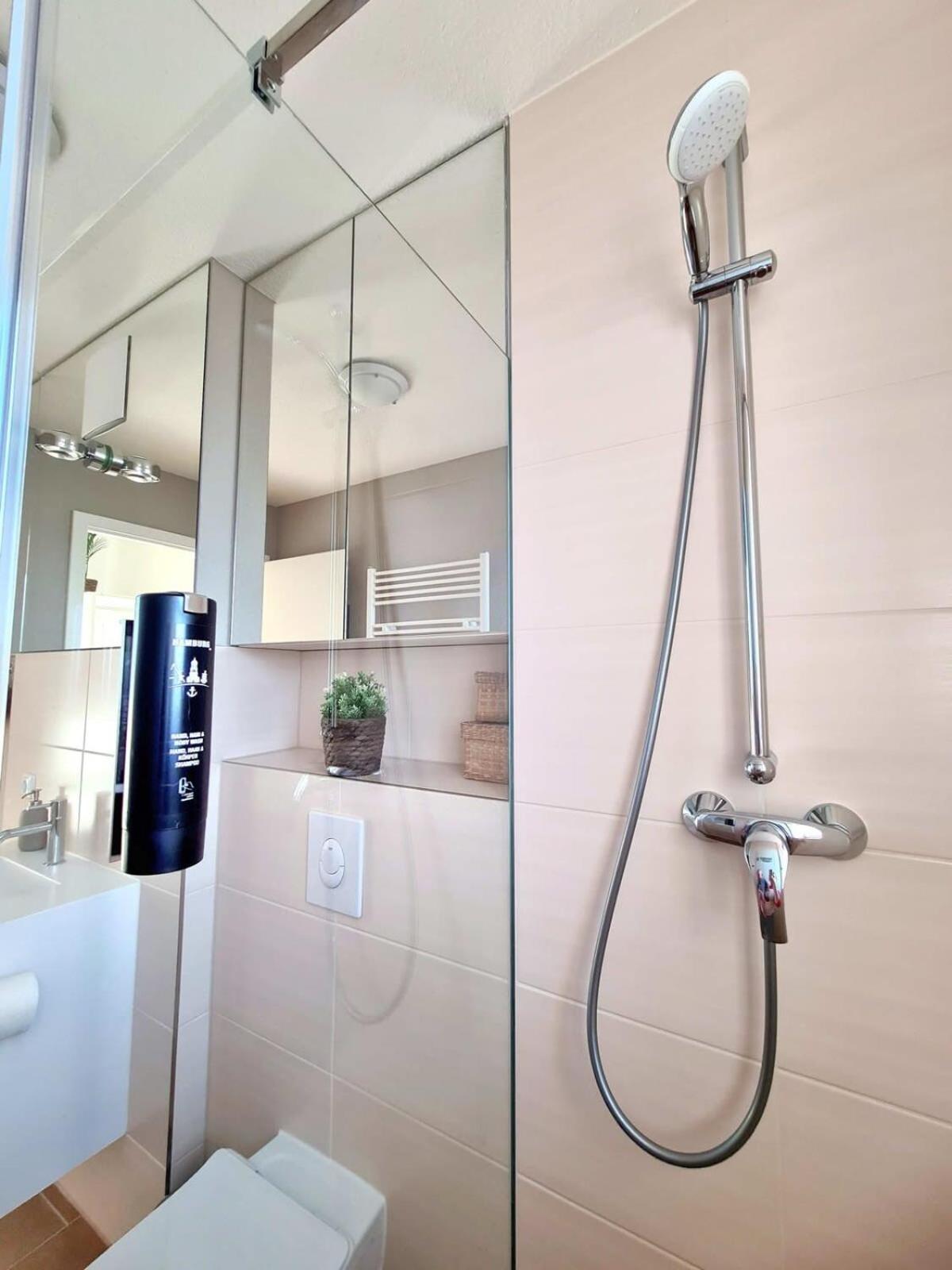 Urban Living - Top Floor Apartment Hamburg Ngoại thất bức ảnh